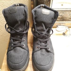 Levi's/boots